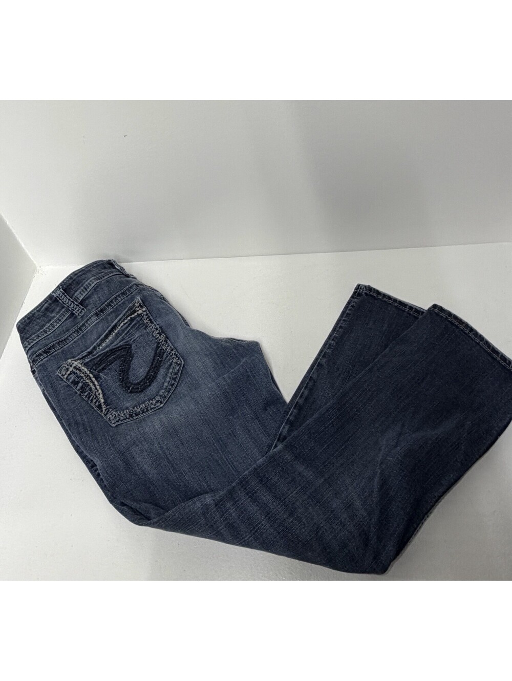 Silver Jeans Suki Mid Capris W31x L23 Mens/Womens